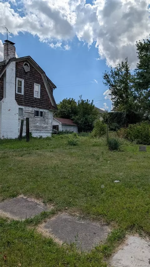 10405 Orangelawn St, Detroit, MI 48204