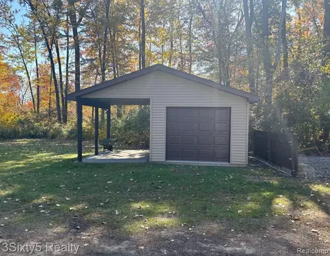 13649 Pardee Rd, Taylor, MI 48180 photo 2