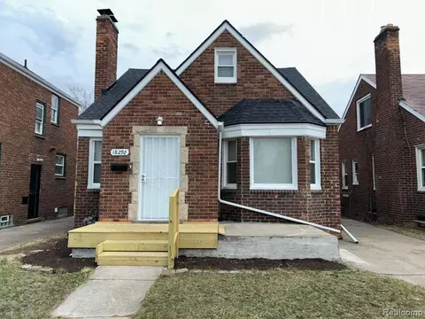 18292 Mendota St, Detroit, MI 48221