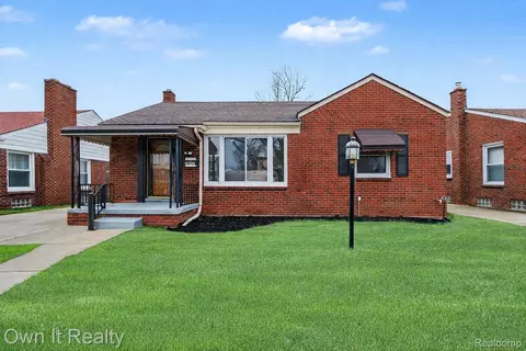 20242 Steel St, Detroit, MI 48235