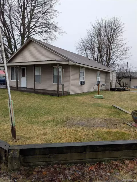 5300 Pleasant Ave, Standish, MI 48658