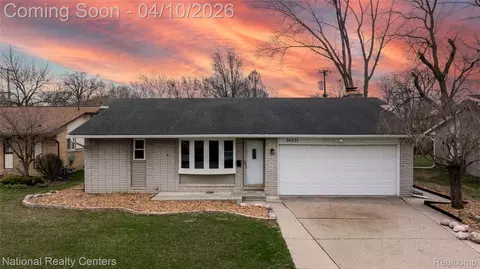 36031 Perth St, Livonia, MI 48154
