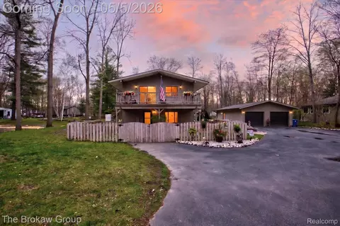 3596 E Jane Dr, Larkin, MI 48642
