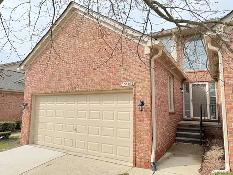 55503 Boardwalk Dr, Shelby Township, MI 48316