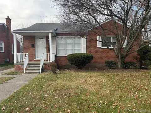 17697 Olympia, Redford, MI 48240