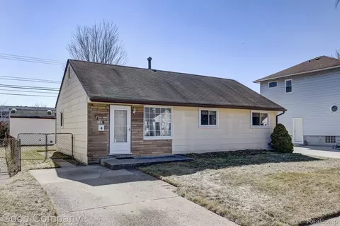 1169 W Marshall St, Ferndale, MI 48220
