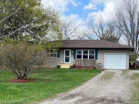 5242 Osburn Dr, Raisin, MI 49286