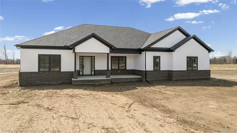 26850 Irwin Rd, Richmond, MI 48062