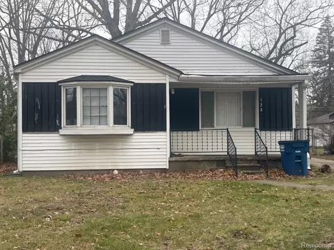 125 N Parent St, Westland, MI 48185