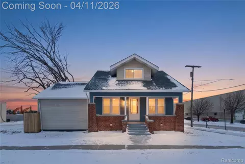 3440 E 10 Mile 10 Mile Rd, Warren, MI 48091