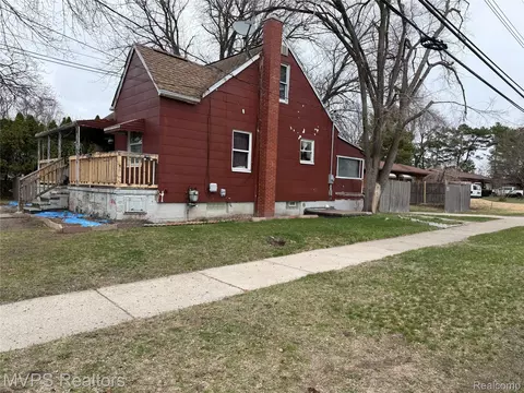 28504 Norwood Ave, Warren, MI 48092