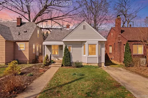 404 W Chesterfield St, Ferndale, MI 48220