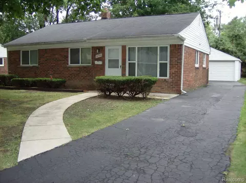 28309 Aberdeen St, Southfield, MI 48076