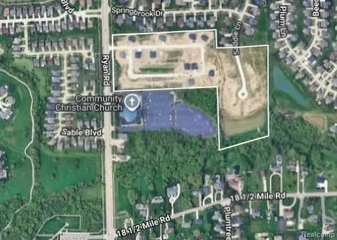 42461 Saddle Ln, Sterling Heights, MI 48314