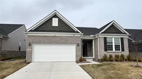 50192 Ogden Rd, Canton, MI 48188