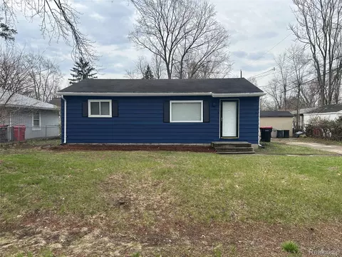 27223 Adelein Dr, Southfield, MI 48033