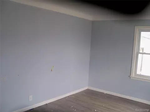 Other - 413 E Hemphill Rd, Flint, MI 48507 photo 6 of 13