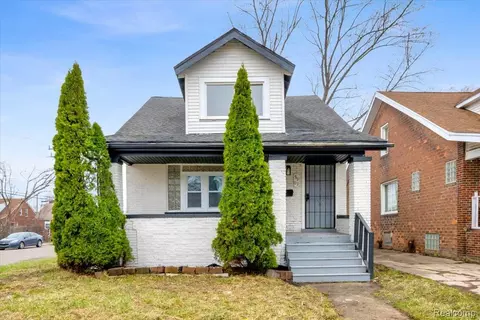 5903 Wayburn St, Detroit, MI 48224