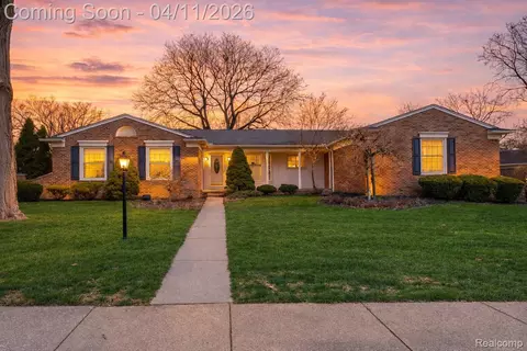 46048 Quail Ridge Dr, Plymouth, MI 48170