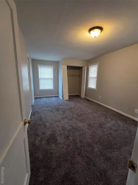 Bedroom - 5852 Beech Daly Rd, Taylor, MI 48180 photo 1 of 1