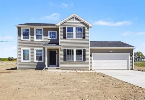 12521 Sharp Rd, Fenton, MI 48451