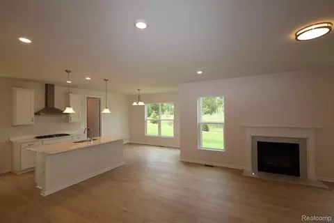 Living - 51178 Ottawa Dr, Canton, MI 48187 photo 5 of 5