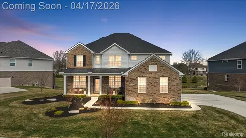 20942 Torbay Dr, Lyon, MI 48167