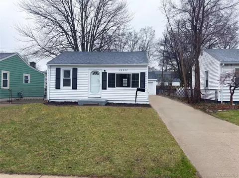 34537 Annapolis St, Wayne, MI 48184