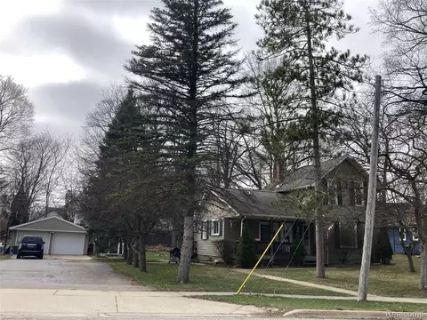 Undisclosed, Lapeer, MI 48446