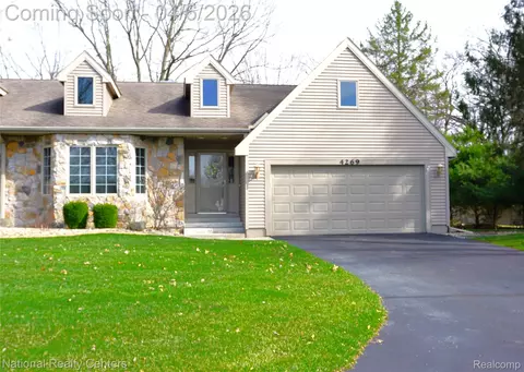 4269 Fairway Ln, Summit, MI 49201