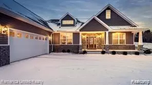 3351 Sheffield Dr, Oceola, MI 48855
