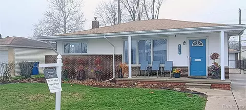 8025 Randy Dr, Westland, MI 48185