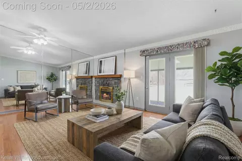 Living - 28800 Sibley Rd, Huron, MI 48174 photo 1 of 7