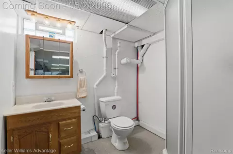 Bath - 28800 Sibley Rd, Huron, MI 48174 photo 5 of 5