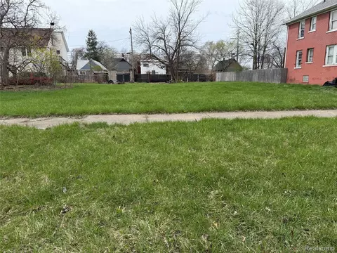 5175 Vermont St, Detroit, MI 48208