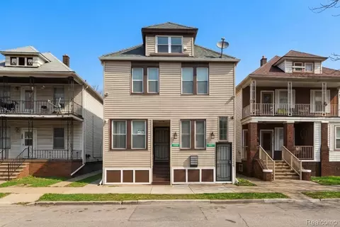 2029 Trowbridge, Hamtramck, MI 48212