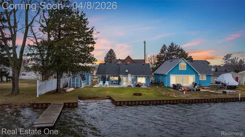 4262 Flynn, Highland, MI 48356