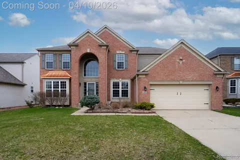 4286 Merriman Loop, Oceola, MI 48843