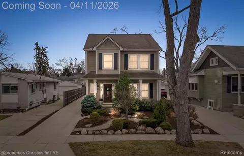 2411 Beverly Blvd, Berkley, MI 48072