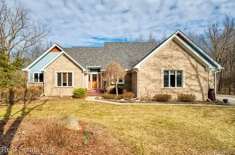 167 Forest Valley Ct, Putnam, MI 48169