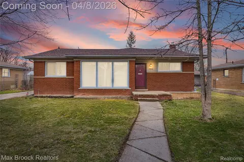 17000 W 13 Mile Rd, Beverly Hills, MI 48025