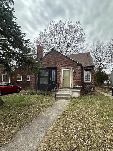 9091 Warwick St, Detroit, MI 48228