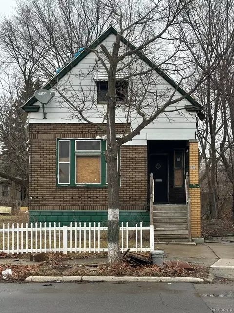 5659 Frontenac Ave, Detroit, MI 48211