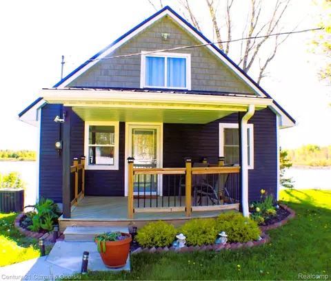 3943 Wice Dr, Butman, MI 48624