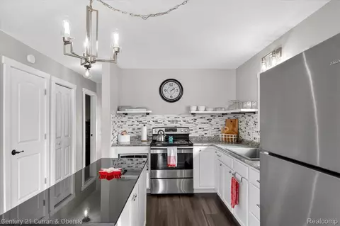 Kitchen - 3943 Wice Dr, Butman, MI 48624 photo 3 of 4