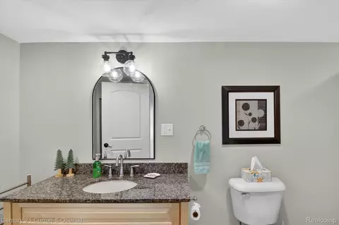 Bath - 3943 Wice Dr, Butman, MI 48624 photo 3 of 3