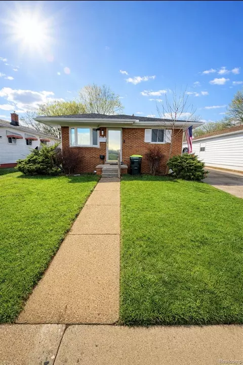 938 Arlene Ave, Pontiac, MI 48340