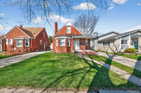 7134 Robinson Ave, Allen Park, MI 48101