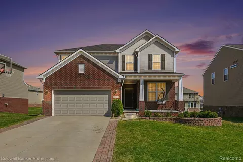 29994 Braeburn, Lyon, MI 48165