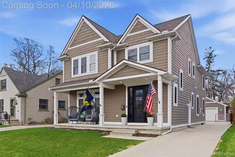 911 Wyandotte Ave, Royal Oak, MI 48067
